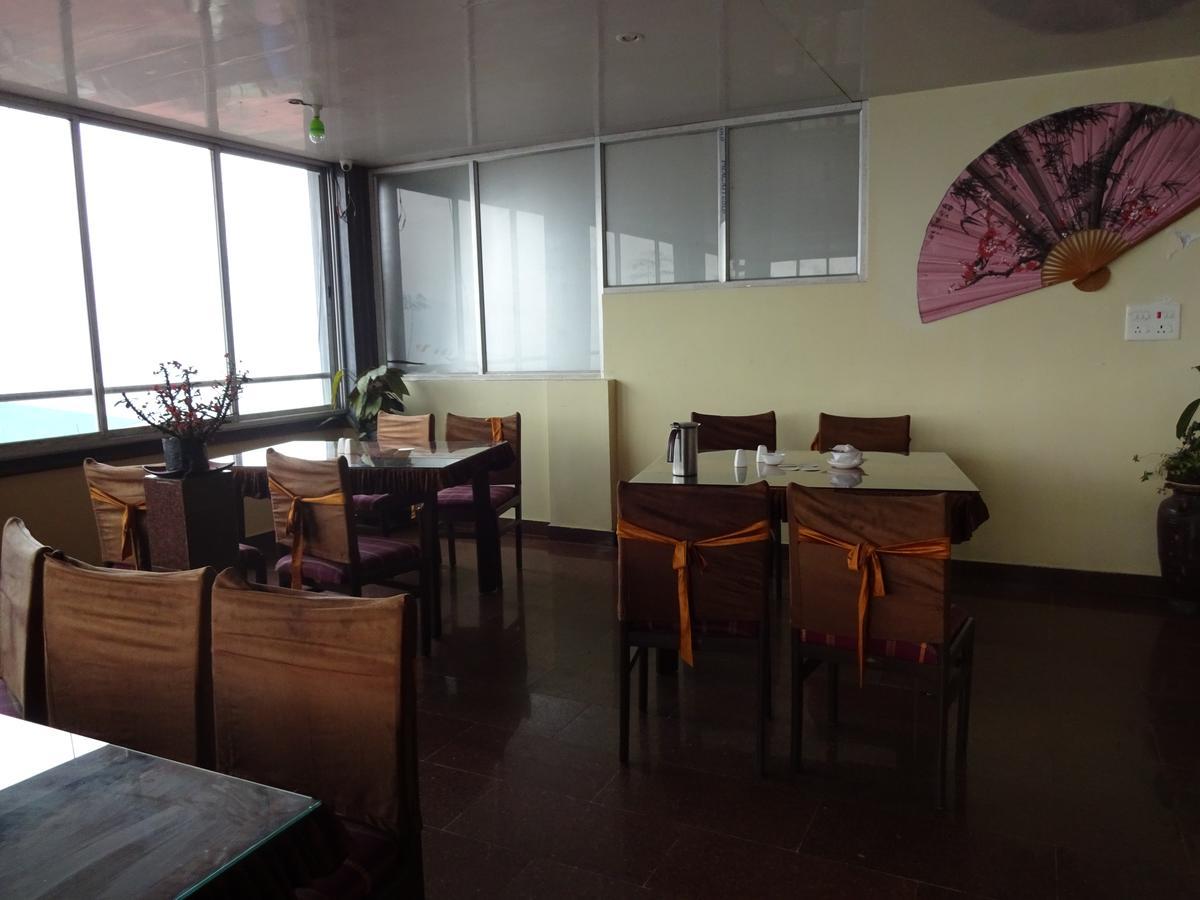 Jain Group Hotel Royal Residency Gangtok Buitenkant foto